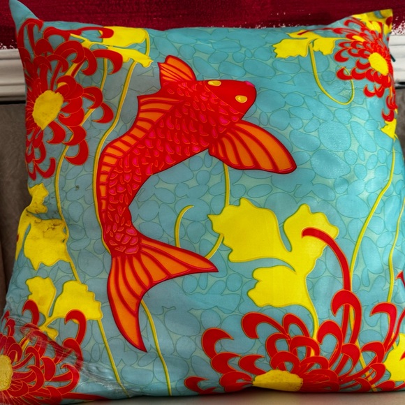 Koi fish pillows set - Picture 2 of 2